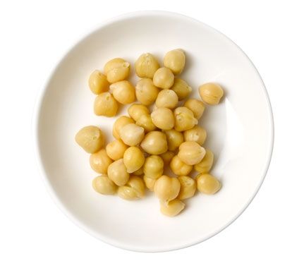 10 labākie pārtikas produkti mirdzošai un veselīgai ādai