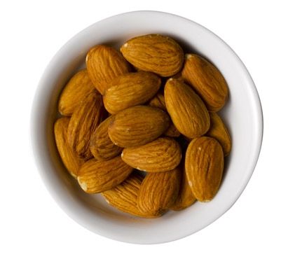 10 labākie pārtikas produkti mirdzošai un veselīgai ādai